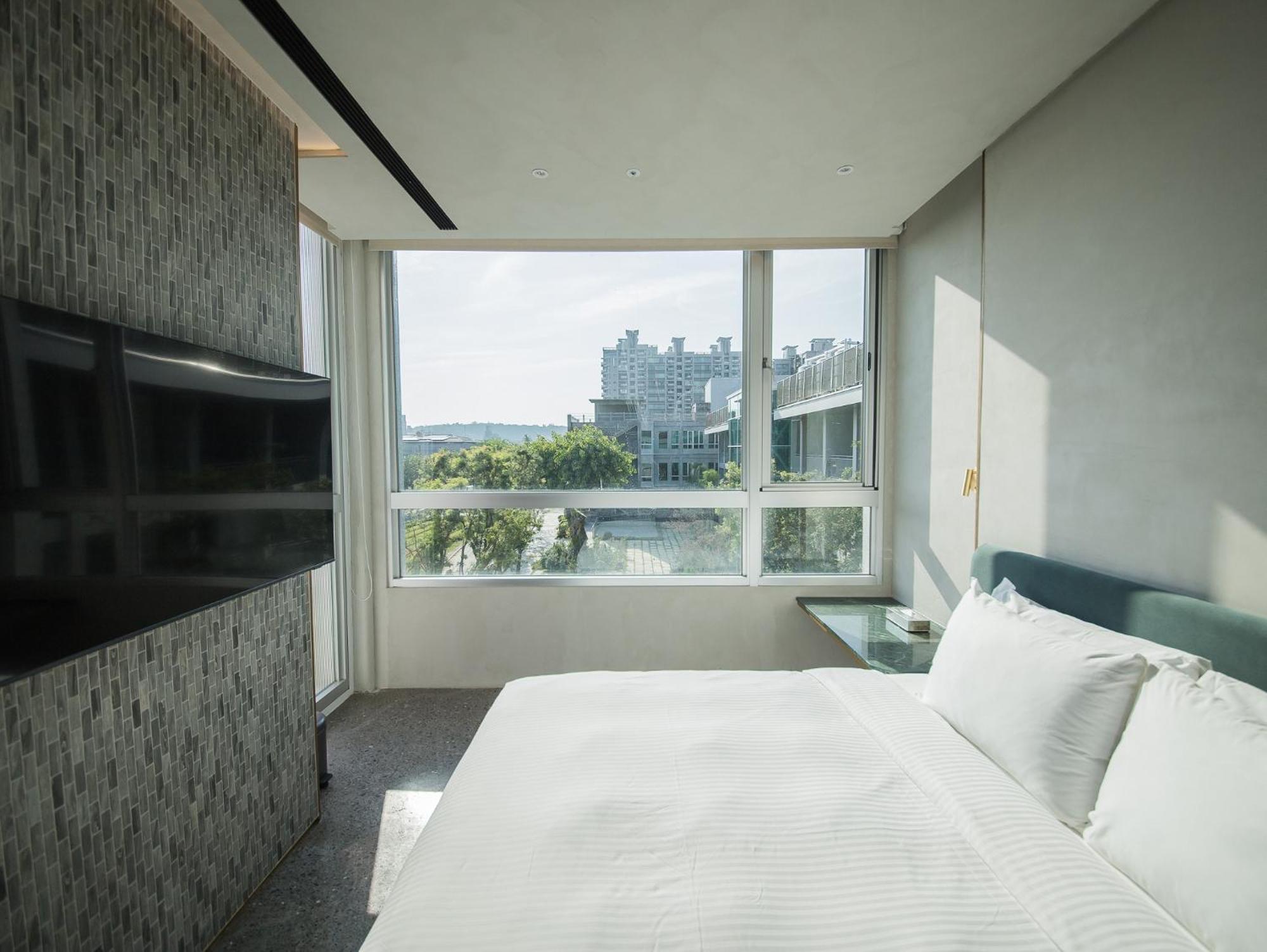 Papoa Harbor Hotel Kaohsiung Exterior photo